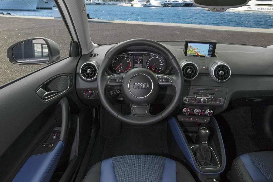 Торпедо Audi A1 Active TFSI Ultra (8X) 2014 года  (WW) (фото 12 из 12)